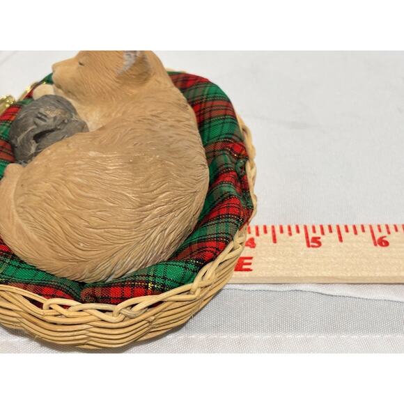 House of Lloyd Not a Creature was Stirring Cat Mouse Christmas Around the World - Picture 8 of 8